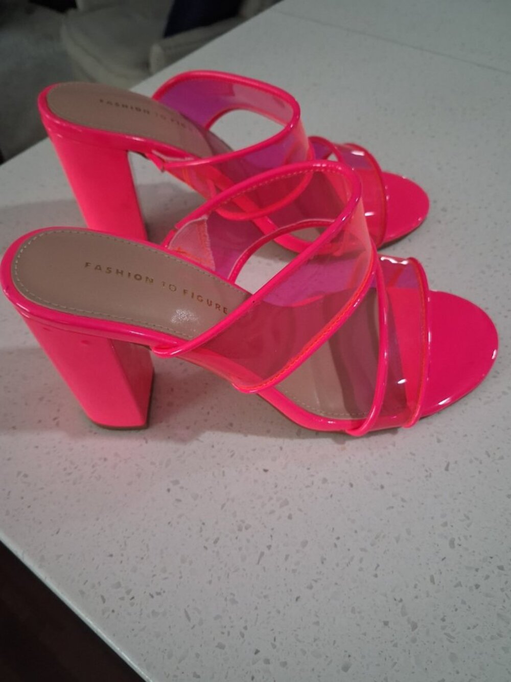 Fashion to Figure Berlynne Wide Width Block Heel Sandals – Bright Pink – Size 8 - Picture 2 of 6
